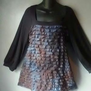 New Directions XL ruffled front boat neck blouse